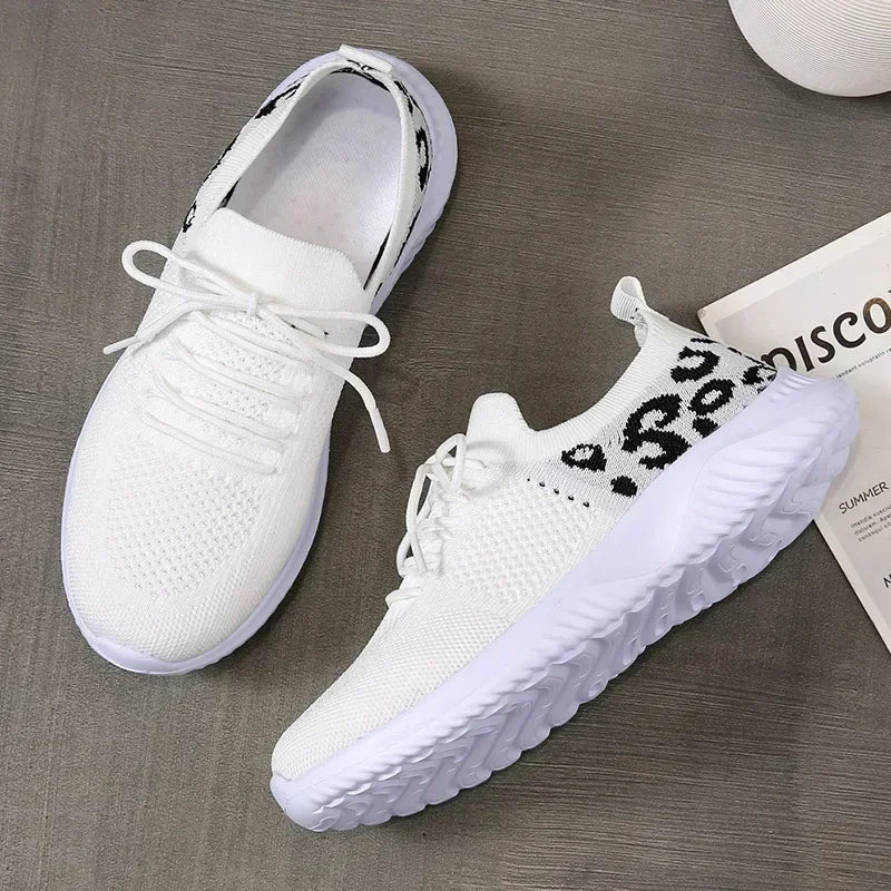 New Women's Vulcanized Shoes Fashion Women Orthopedic Sneakers Versatile Female Shoes Mesh Breathable Shoes Zapatos Para Mujeres